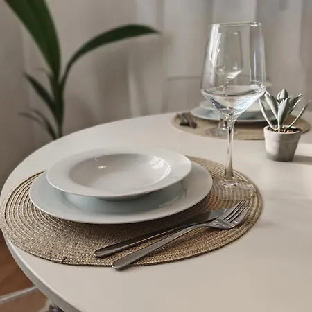 Large Oasis With Terrace, 15 Minutes From Bern Bariswil