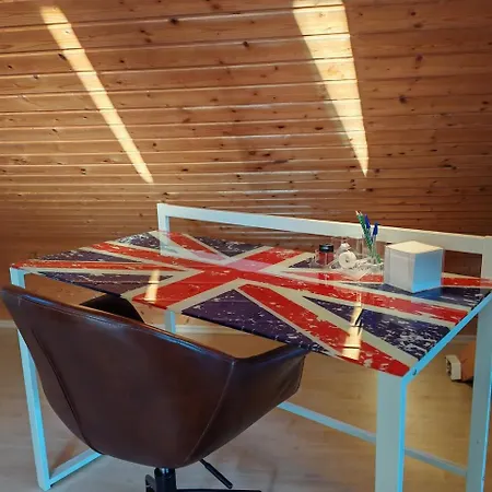 Large Oasis With Terrace, 15 Minutes From Bern アパート