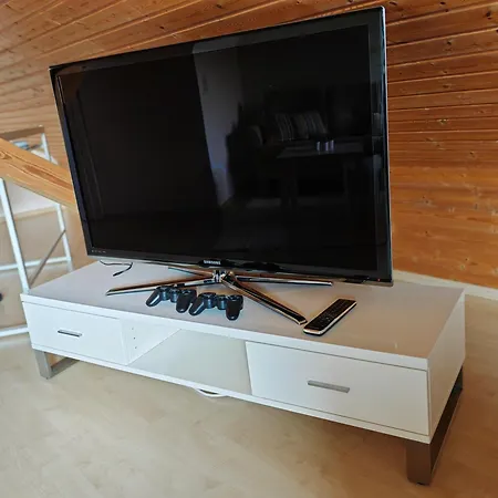 Large Oasis With Terrace, 15 Minutes From Bern *