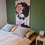 公寓 Large Oasis With Terrace, 15 Minutes From Bern *